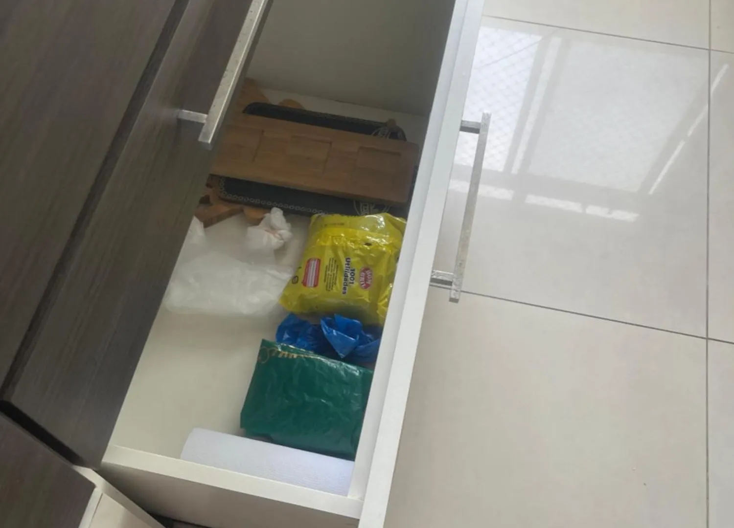 Ap De Fundos Em Condominio Beira Mar Com Garagem, Wifi E Tv A Cabo Balneário Camboriú