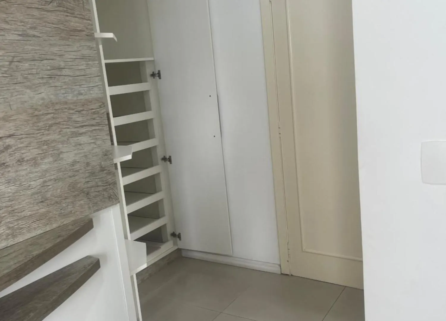 Apartamento Ap De Fundos Em Condominio Beira Mar Com Garagem, Wifi E Tv A Cabo Balneário Camboriú