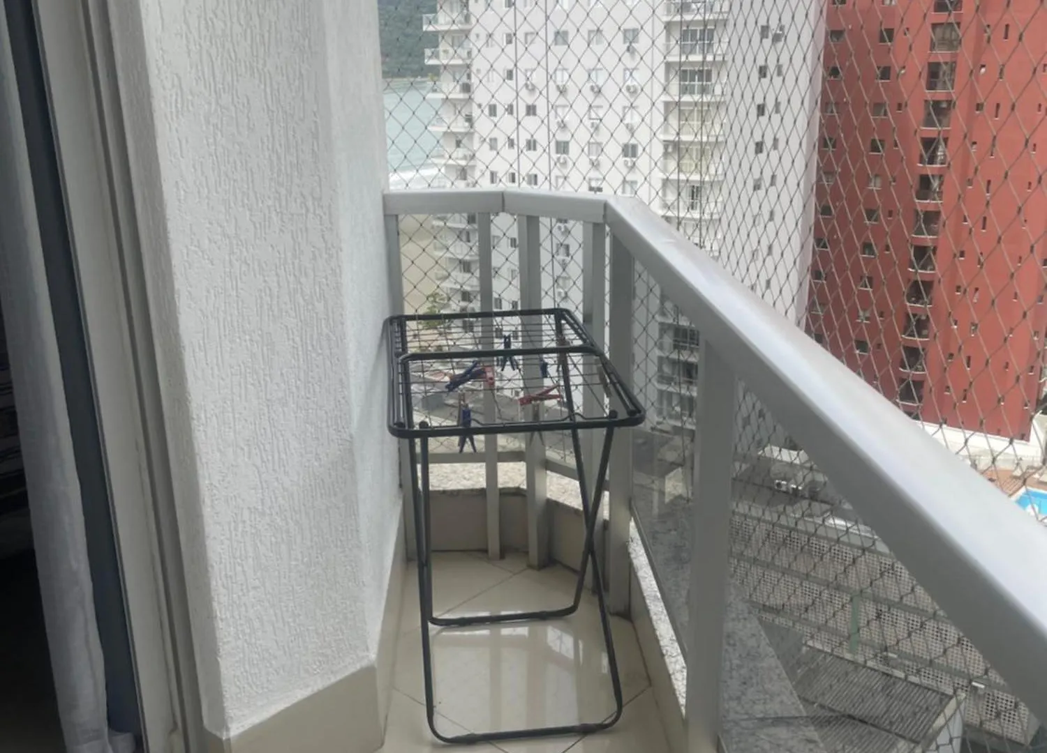 Ap De Fundos Em Condominio Beira Mar Com Garagem, Wifi E Tv A Cabo Balneário Camboriú 巴西